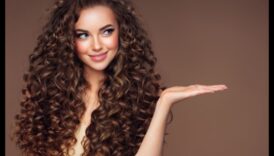 التطور الحلزوني: الارتقاء بأسلوبك باستخدام أقفال مجعدة أنيقة