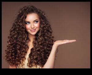 التطور الحلزوني: الارتقاء بأسلوبك باستخدام أقفال مجعدة أنيقة